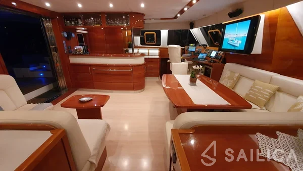 Sunreef 62 - Yacht Charter Sailica
