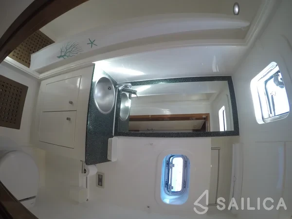 Sunreef 62 - Yacht Charter Sailica