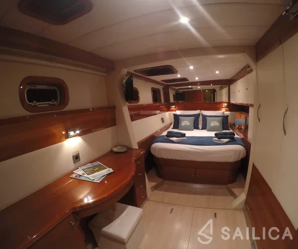 Sunreef 62 - Yacht Charter Sailica