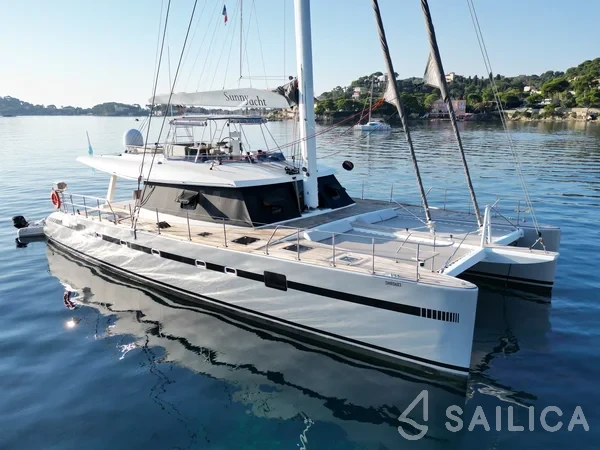 Sunreef 62 - Yacht Charter Sailica