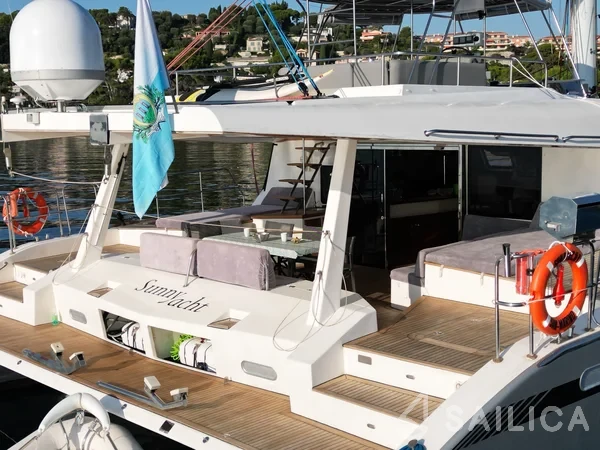 Sunreef 62 - Yacht Charter Sailica