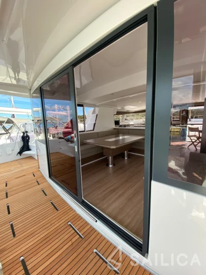 Bali 5.4. - Yacht Charter Sailica