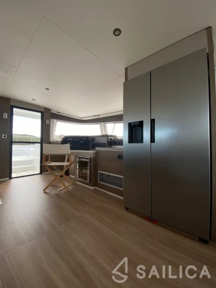 Bali 5.4. - Yacht Charter Sailica