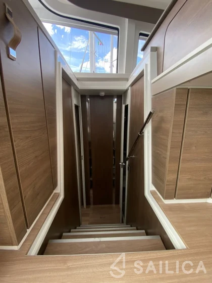 Bali 5.4. - Yacht Charter Sailica