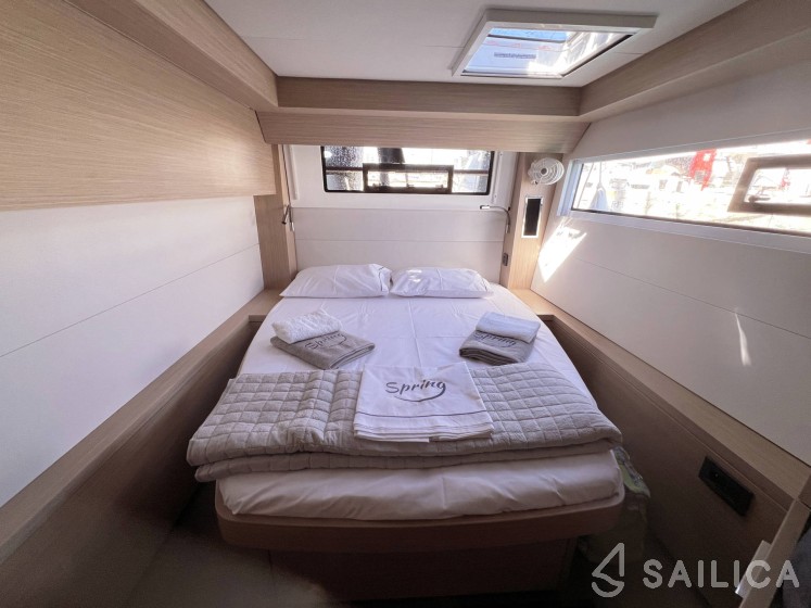 Lagoon 51 - Yacht Charter Sailica