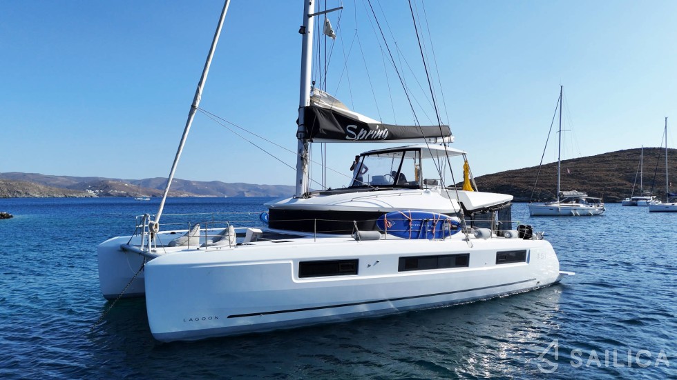 Lagoon 51 - Yacht Charter Sailica