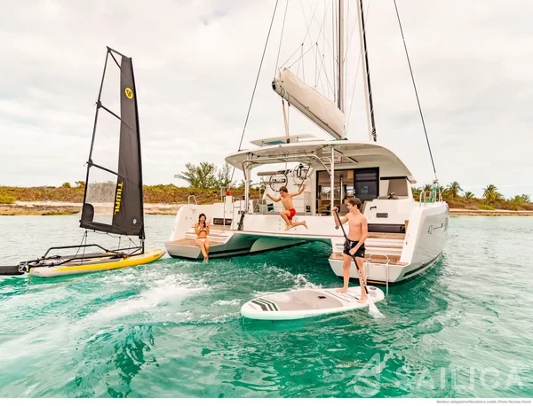 Lagoon 42 - Yacht Charter Sailica