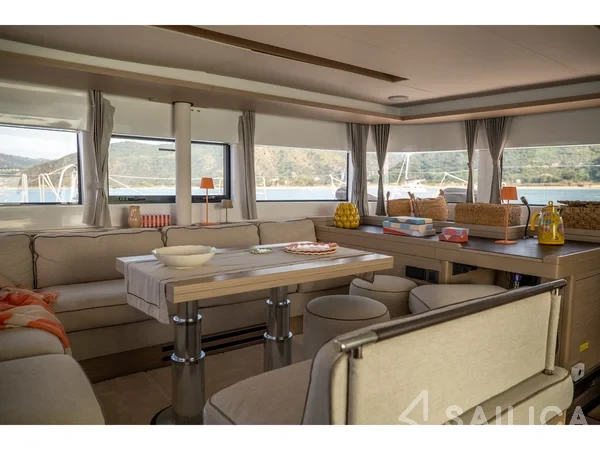 Lagoon 51 - Yacht Charter Sailica