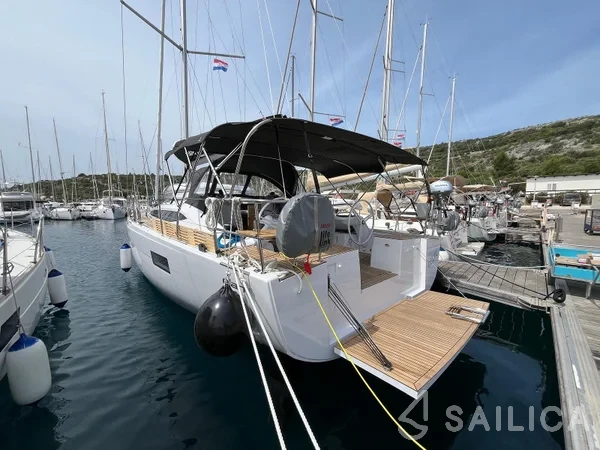 Elan 45 Impression - Yacht Charter Sailica