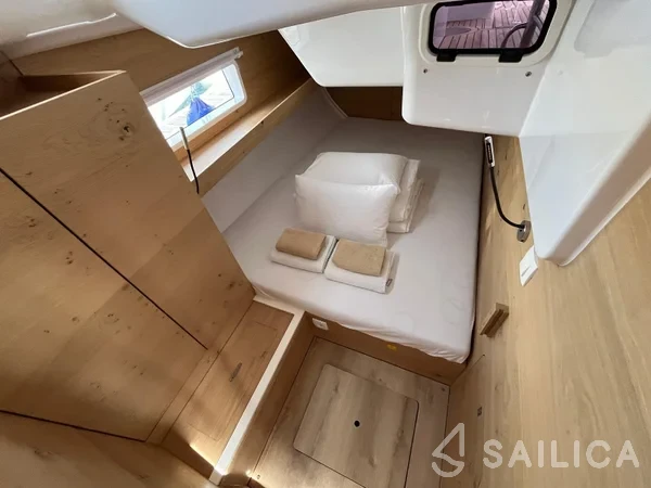 Elan 45 Impression - Yacht Charter Sailica