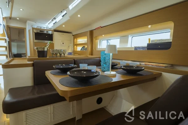 First 53 - Yacht Charter Sailica