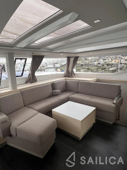 Tanna 47 - Yacht Charter Sailica