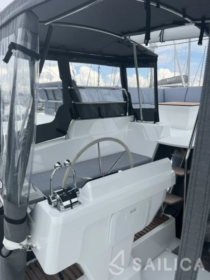 Tanna 47 - Yacht Charter Sailica