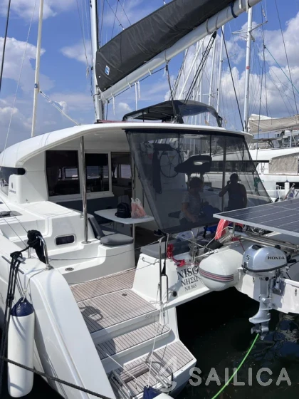 Lagoon 40 - Yacht Charter Sailica