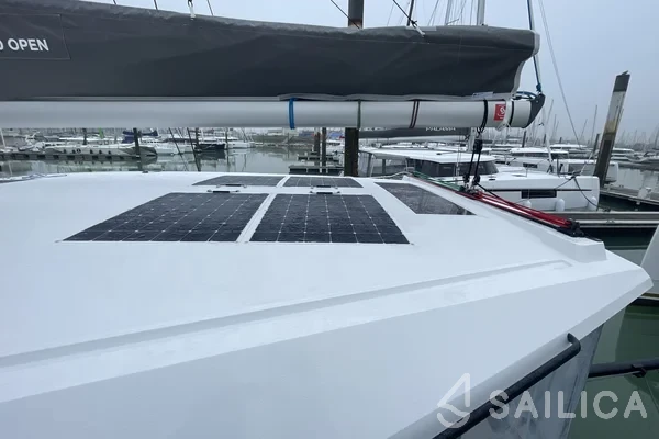 Nautitech 40 - Yacht Charter Sailica