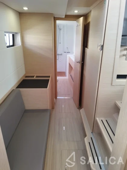 Nautitech 40 - Yacht Charter Sailica