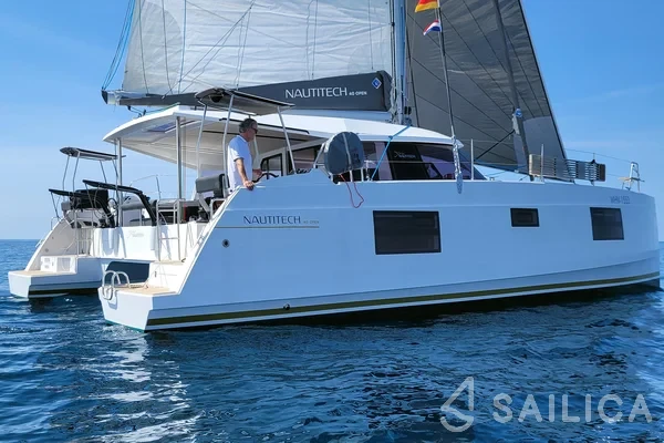 Nautitech 40 - Yacht Charter Sailica