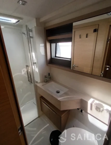 Lagoon 51 - Yacht Charter Sailica