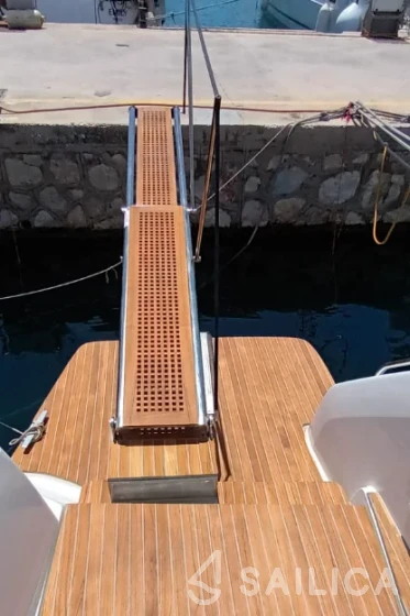 Lagoon 51 - Yacht Charter Sailica