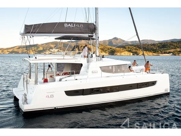 Bali 4.8  - Yacht Charter Sailica