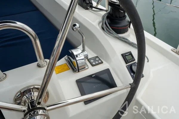 Oceanis 40.1 - Yacht Charter Sailica
