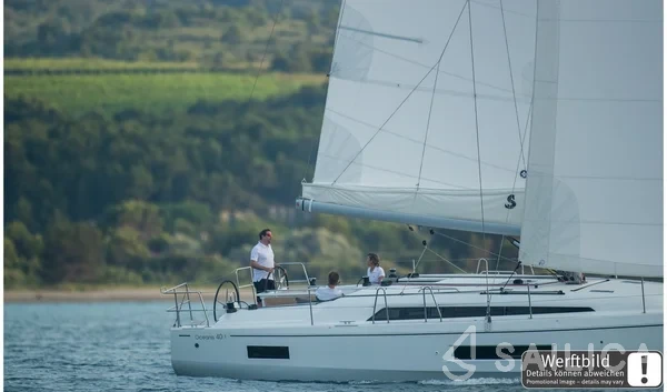 Oceanis 40.1 - Yacht Charter Sailica