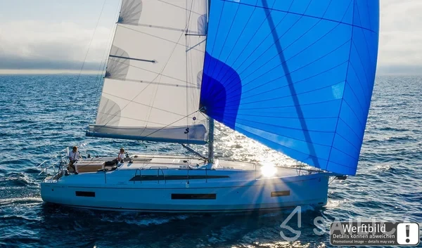Oceanis 40.1 - Yacht Charter Sailica