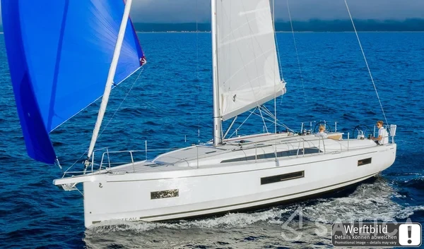 Oceanis 40.1 - Yacht Charter Sailica