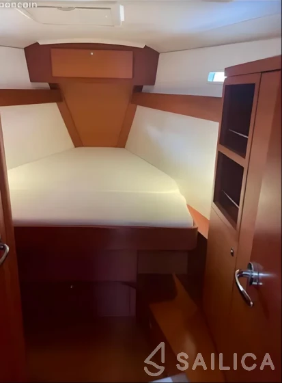 Dufour 40 - Yacht Charter Sailica
