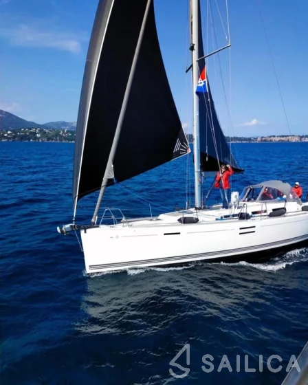Dufour 40 - Yacht Charter Sailica