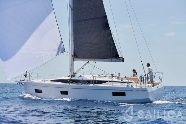 Bavaria C38 - Yacht Charter Sailica