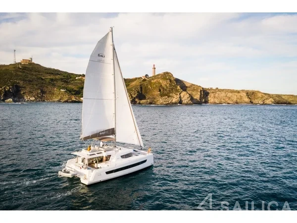 Bali 4.6 - Yacht Charter Sailica