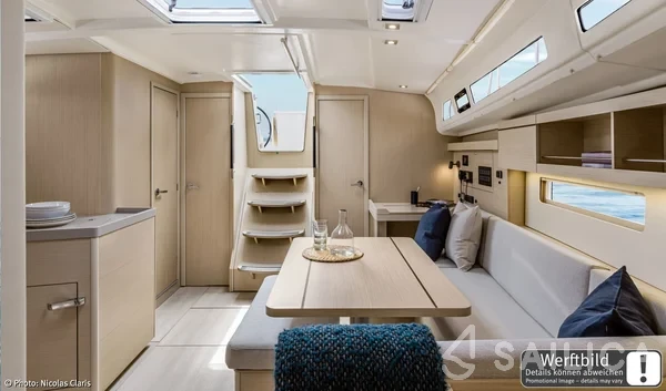 Oceanis 40.1 - Yacht Charter Sailica