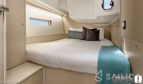 Oceanis 40.1 - Yacht Charter Sailica