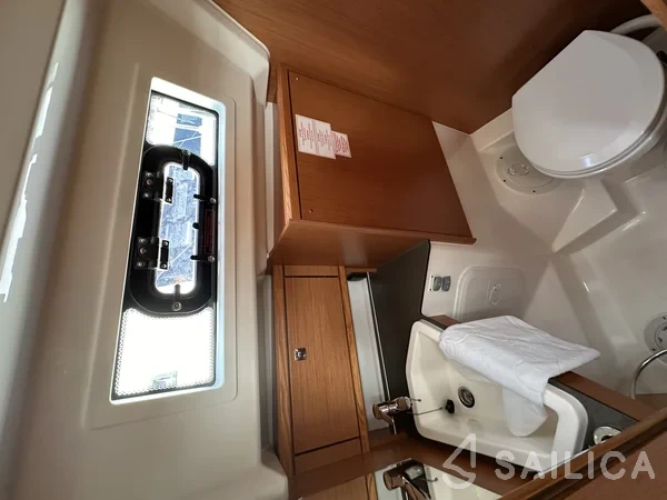 Bavaria 34 Cruiser - Yacht Charter Sailica