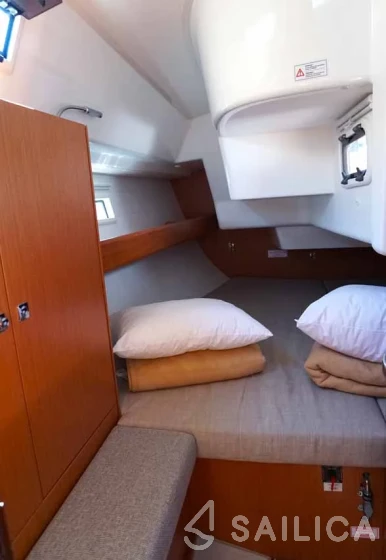 Bavaria 34 Cruiser - Yacht Charter Sailica