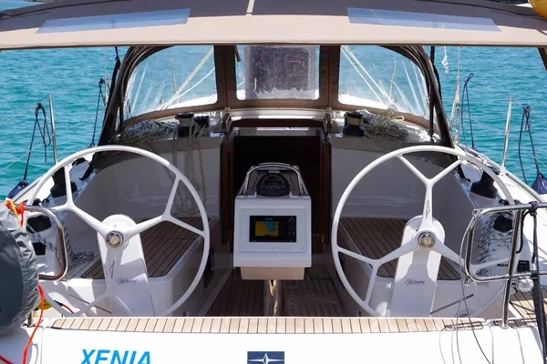 Bavaria 37 Cruiser - Yacht Charter Sailica