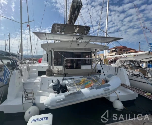 Bali 4.4 - Yacht Charter Sailica