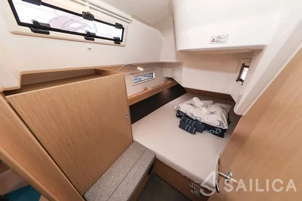 Bavaria 37 Cruiser - Yacht Charter Sailica