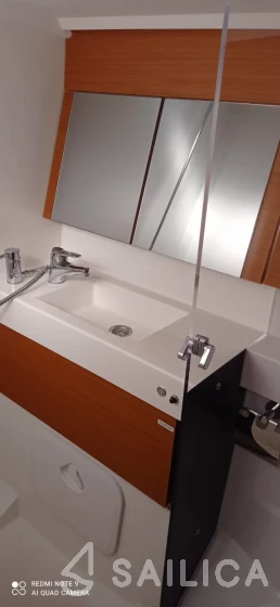 Sun Odyssey 410 - Yacht Charter Sailica