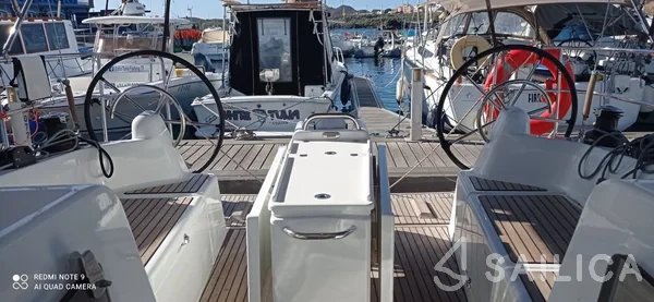Sun Odyssey 410 - Yacht Charter Sailica
