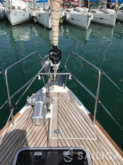 Sun Odyssey 519 - Yacht Charter Sailica