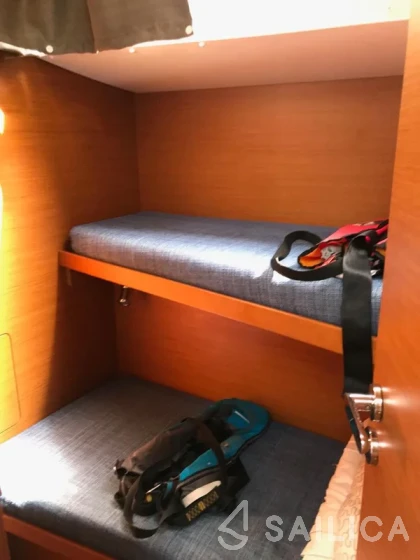 Sun Odyssey 519 - Yacht Charter Sailica