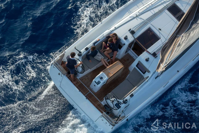 Sun Odyssey 410 - Yacht Charter Sailica