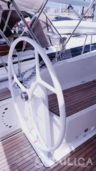 Bavaria 46 Cruiser - Yacht Charter Sailica
