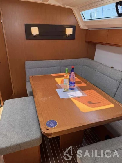 Bavaria 46 Cruiser - Yacht Charter Sailica