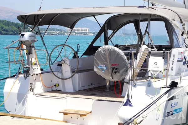 Bavaria C38 - Yacht Charter Sailica