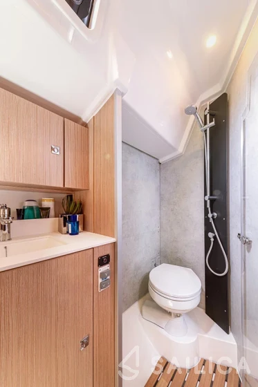 Bavaria C38 - Yacht Charter Sailica