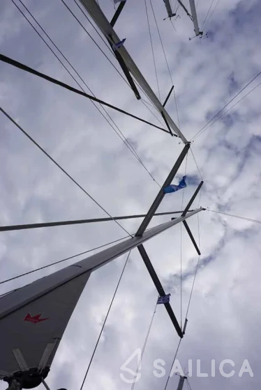 Bavaria C42 - Yacht Charter Sailica