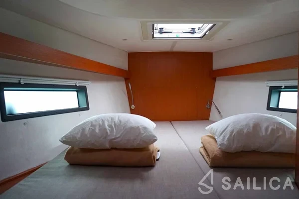 Bavaria C42 - Yacht Charter Sailica